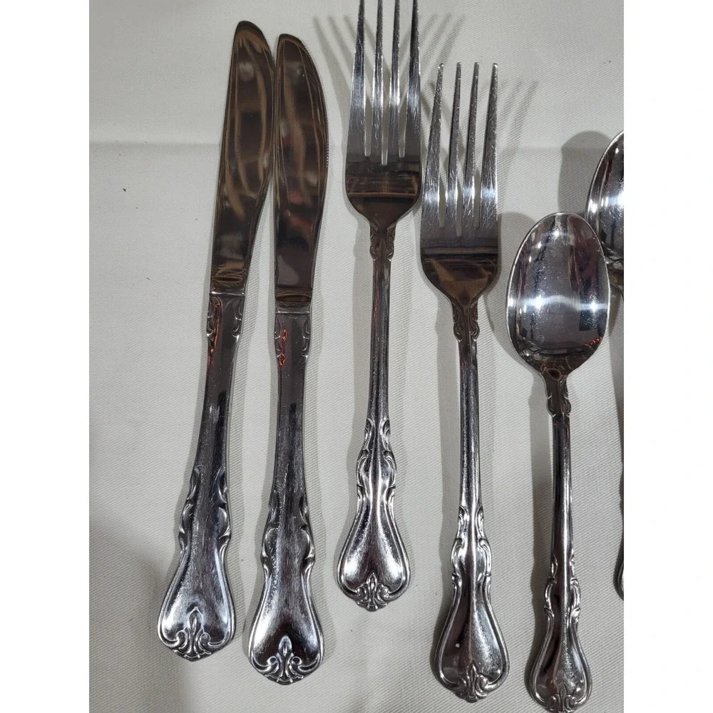 CAMBRIDGE Stainless Flatware JESSICA 8 Piece